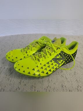 New Balance MSD400YB Track Spikes Size 13 Volt Sprint Racing Shoes